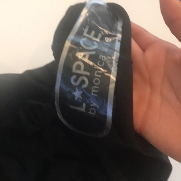 Warrior one PEICE swimsuit - Picture 4 of 4